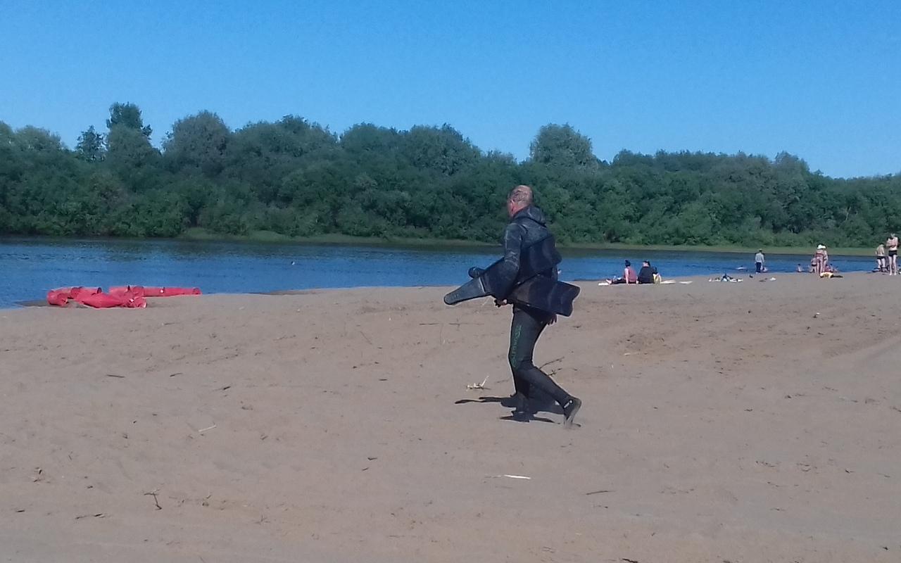 Спасателя обвиняют в гибели 13-летнего мальчика в Чепецке: очевидцы о его действиях