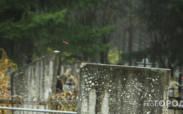 В Кирово-Чепецком районе сняли ограничения на посещение кладбищ