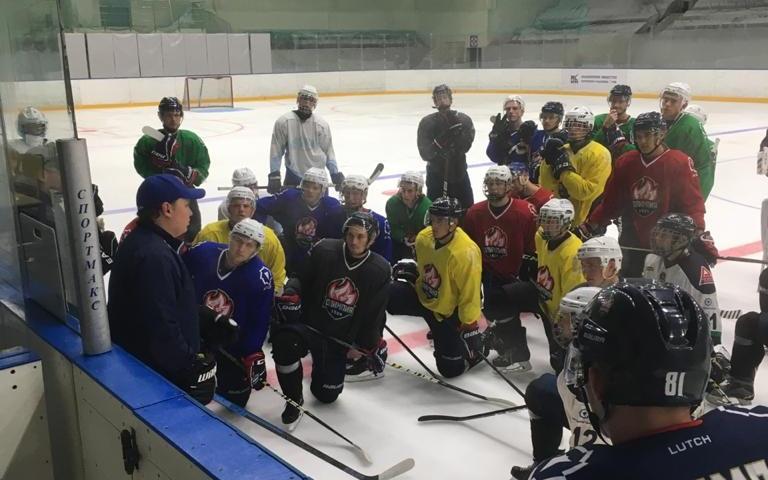 #ОлимпияЖиви: молодежную хоккейную команду Кирово-Чепецка расформировывают