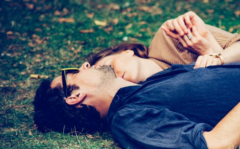 Тельцов ожидают романтические приключения, а Раков - признание: гороскоп на выходные