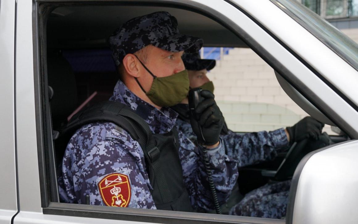 В Кирово-Чепецке 24-летний парень избил одного из посетителей кафе