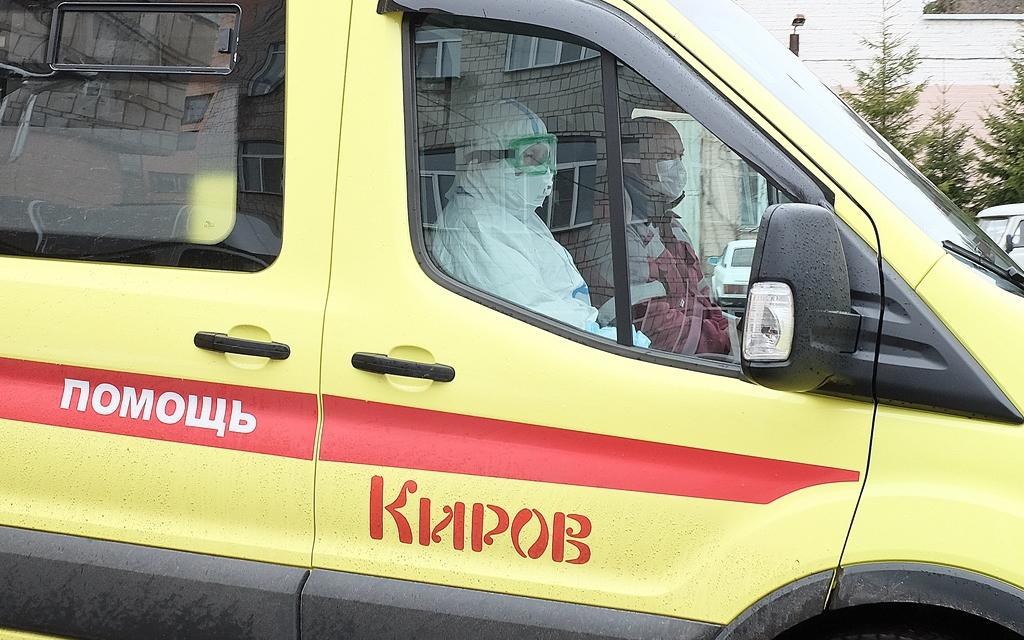 За сутки коронавирус выявили у 100 жителей Кировской области
