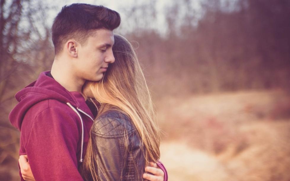 Овнам стоит заявить о своих желаниях, а Львы могут потерять в деньгах: гороскоп на воскресенье