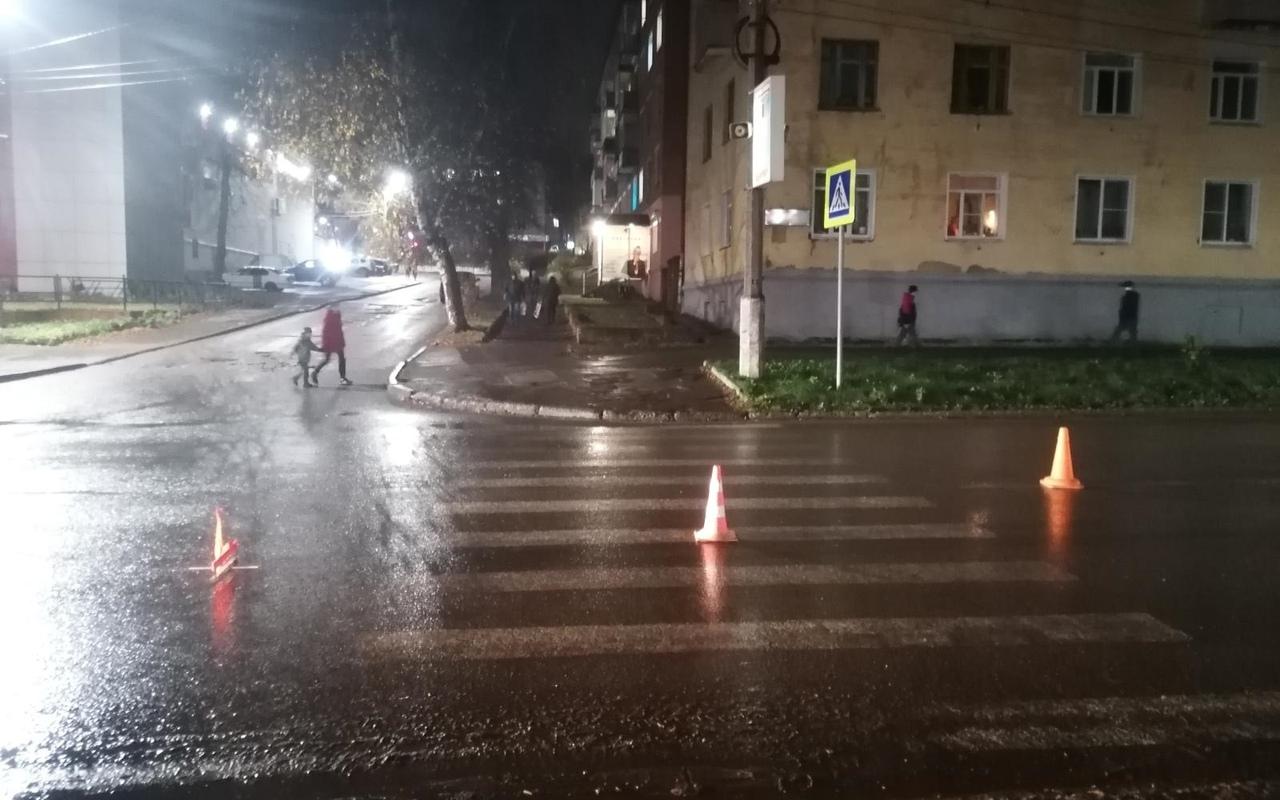 В Кирово-Чепецке водитель ВАЗа сбил женщину с 5-летним ребенком