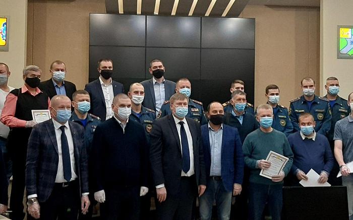 В Кирово-Чепецке наградили рабочих, устранявших аварию на очистных сооружениях