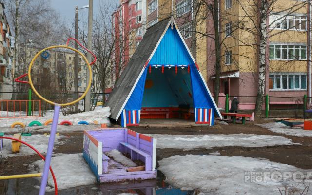 «Законно ли ремонтировать крышу за счет родителей?»: чепчане о поборах в детсадах