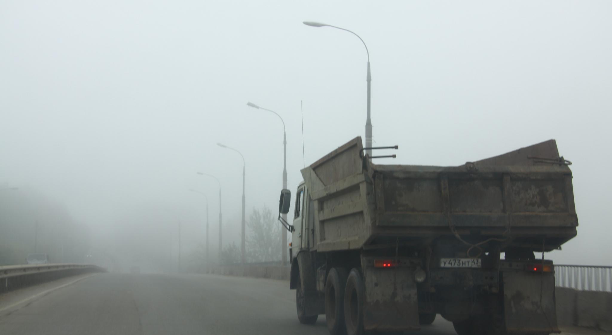 В Кирово-Чепецком районе грузовик столкнулся с легковушкой