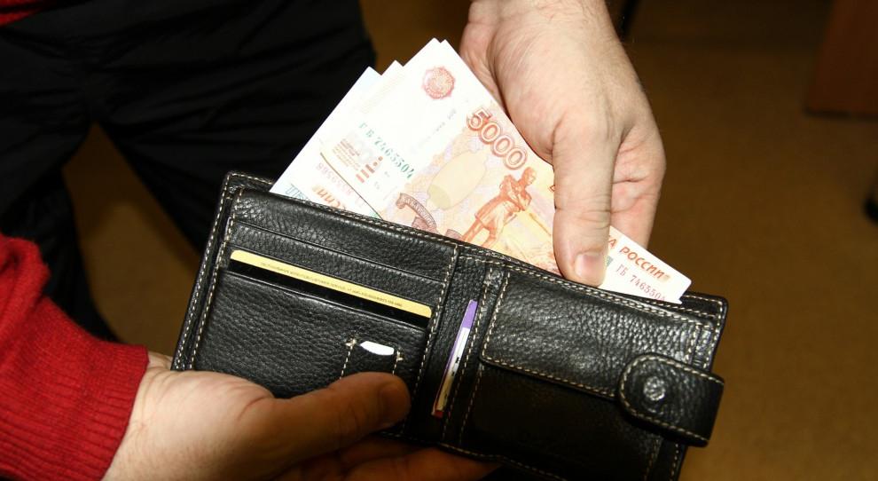 Четверть всего долга в ПФО по зарплатам приходится на Кировскую область