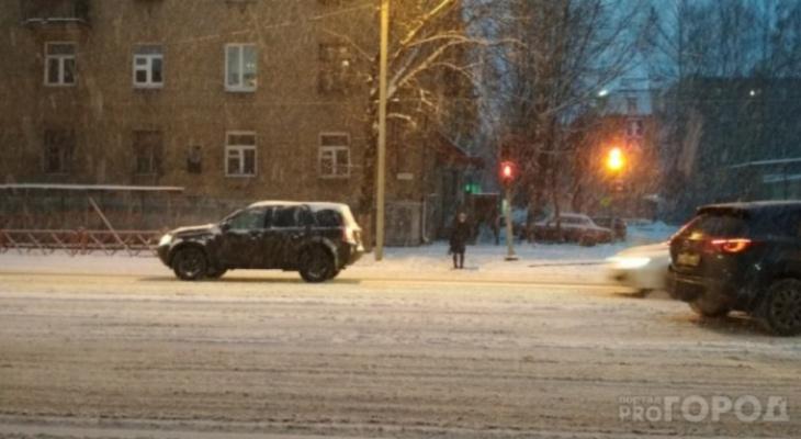 Ветер и гололед: в Кировской области объявлено штормовое предупреждение