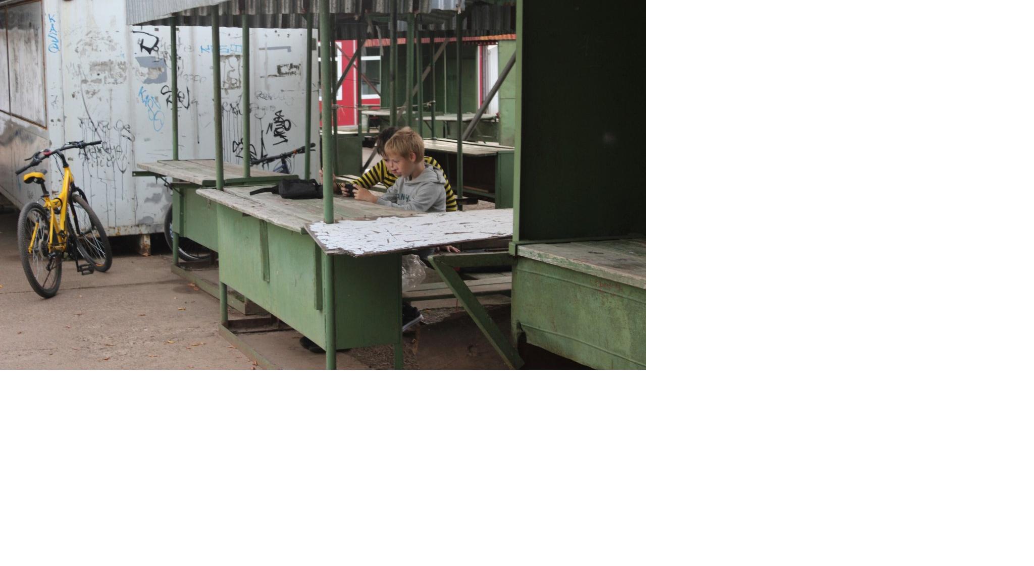 Кирово чепецк рынки. Южный рынок кирово чепецк. Тц русь кирово-чепецк. Южный рынок кирово чепецк. Кирово чепецк рынки.