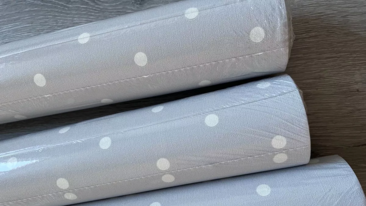 Бумажные обои уже давно не в тренде: 4 вида покрытий, которые скрывают неровные стены