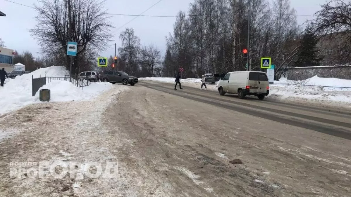 В Вятскополянском районе на ремонт дороги выделили 53 миллиона рублей