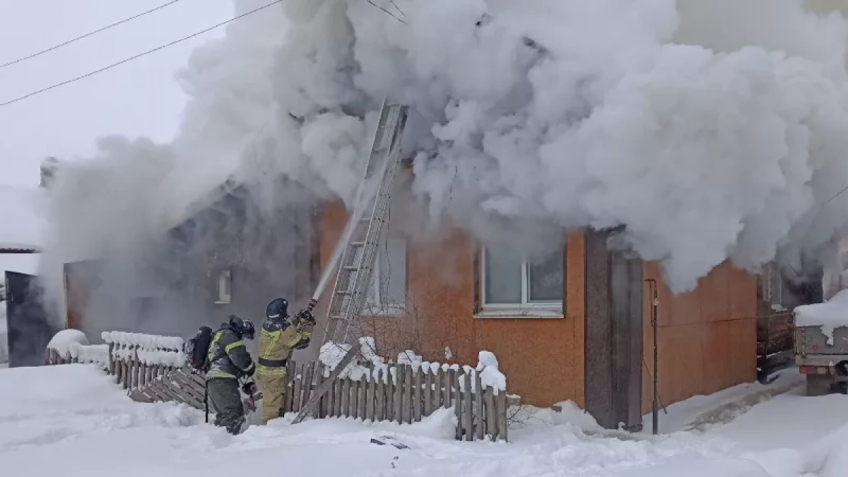 В Омутнинском районе пожар уничтожил жилой дом