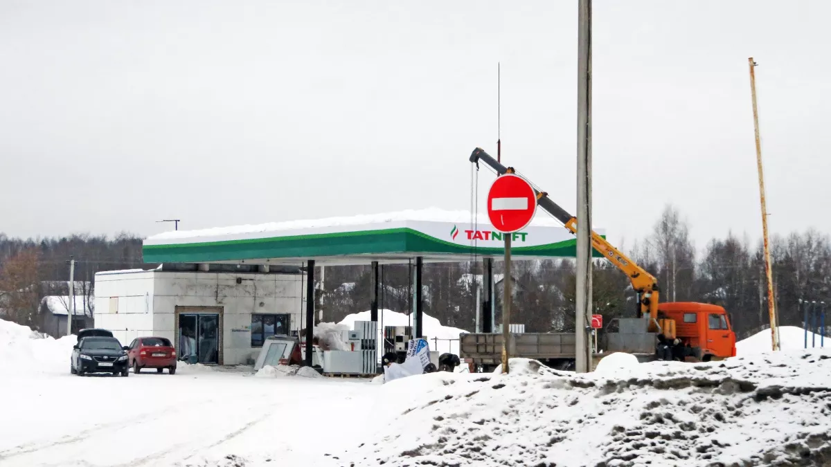 В Кировской области готовят к открытию первую в регионе АЗС сети "Татнефть"