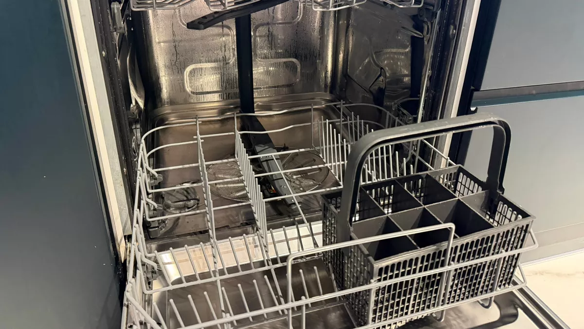 Почему важно добавлять соль в посудомоечную машину - запомните на всю жизнь