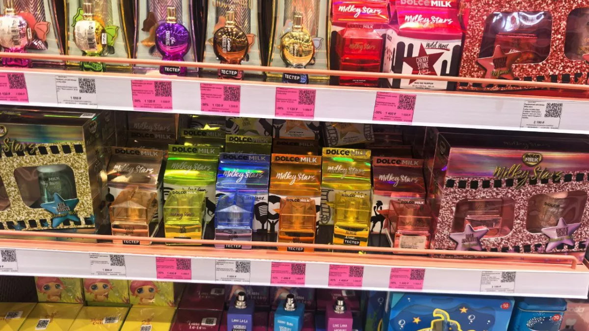 Сегодня заглянула в "Лэтуаль" и ахнула - нашла шикарную коллекцию: подойдет и взрослым, и детям