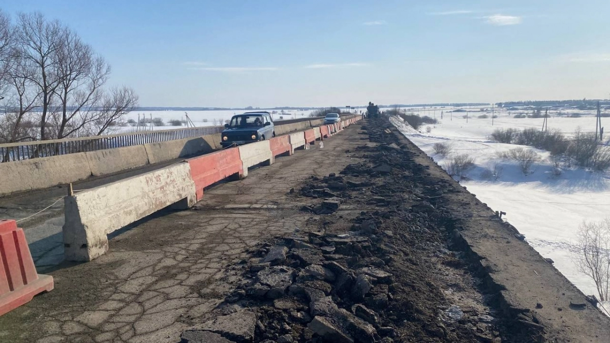 На трассе в Советском районе началась масштабная реконструкция моста через Немду