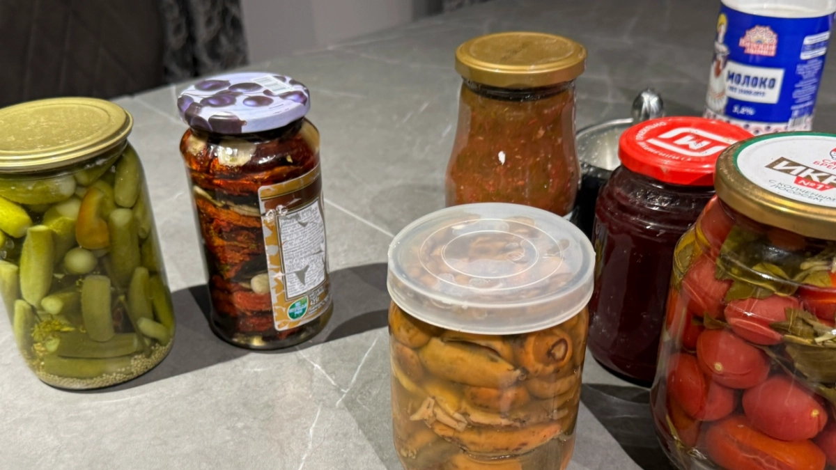 Бабушек научила: теперь открываю любые крышки за секунду, даже самые тугие