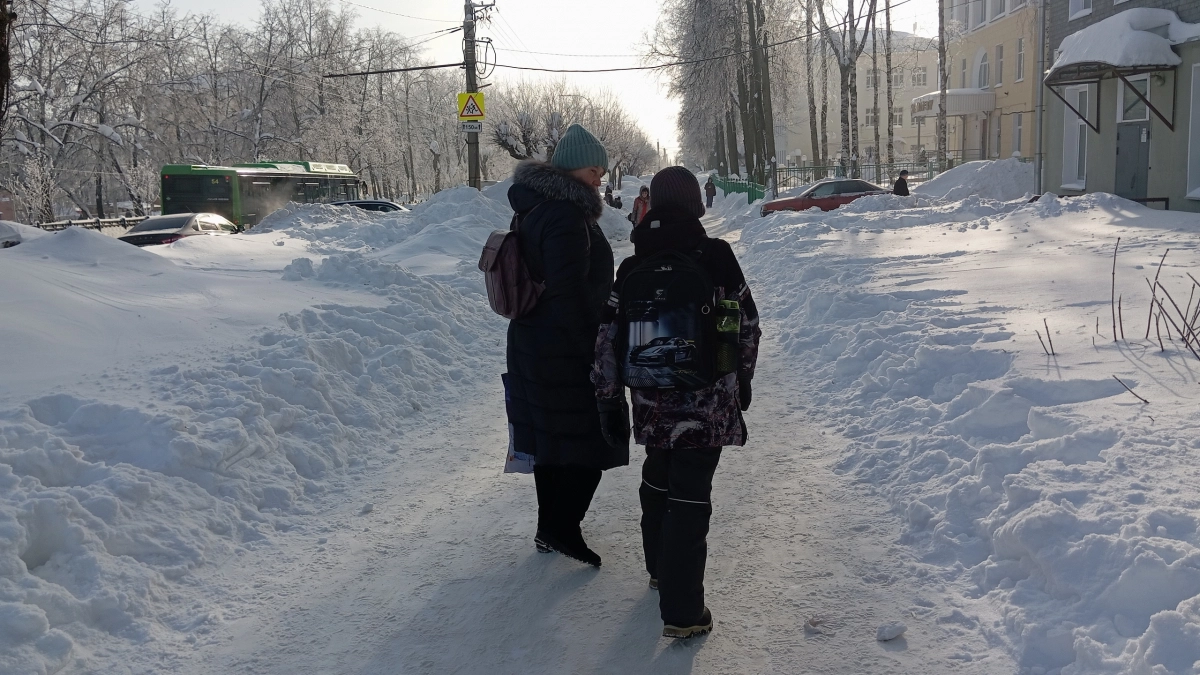 Не обижайтесь и не учите: как мудрая мать реагирует на резкие слова взрослых детей