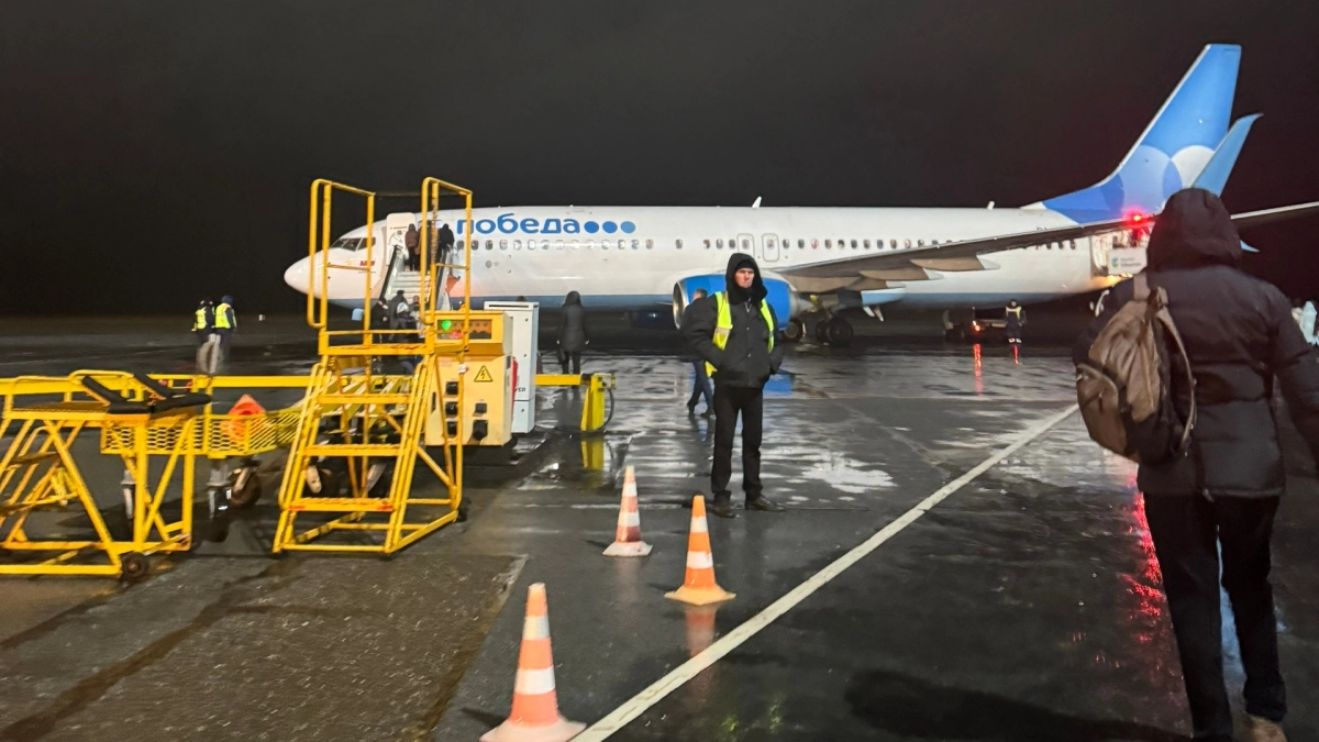 Из Санкт-Петербурга не может отправиться рейс в Киров из-за ситуации с дронами