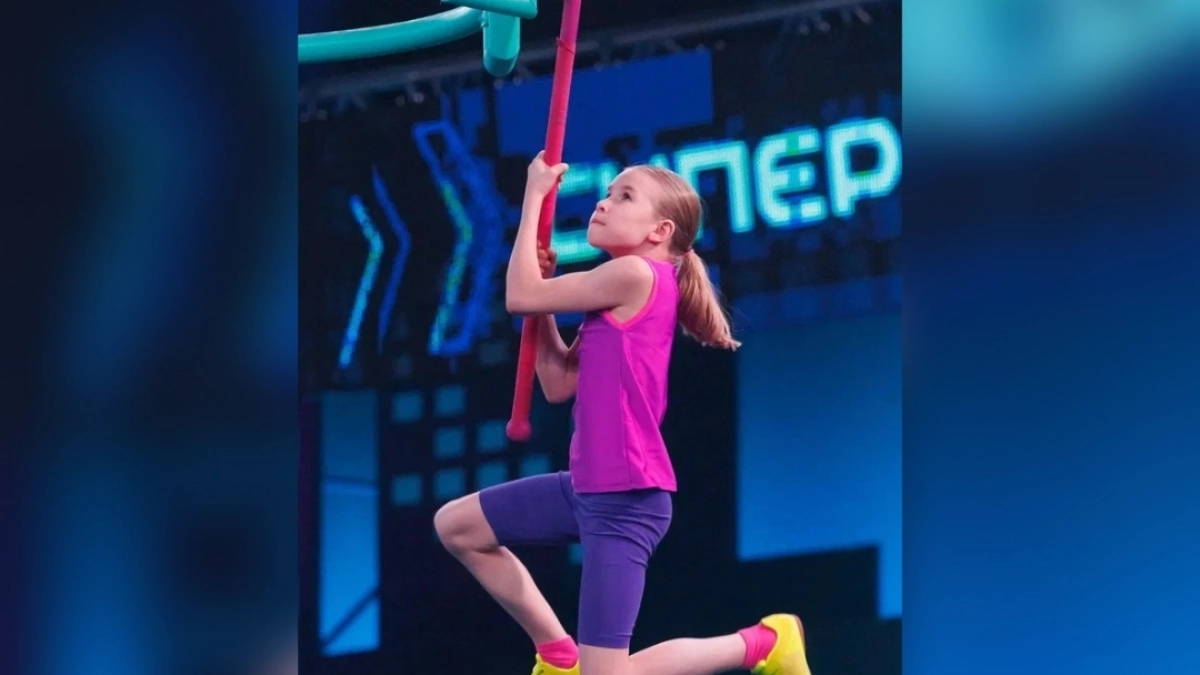 "Хотела показать силу, чтобы одноклассники перестали обижать": чепецкая школьница борется за 2 миллиона рублей на шоу "Суперниндзя.Дети" 12+