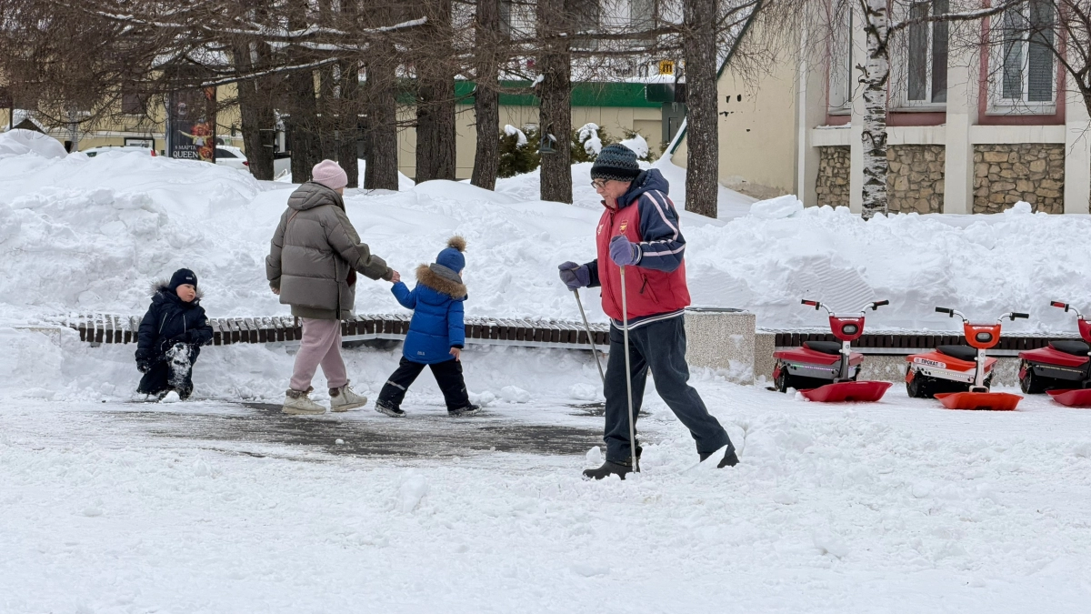 Почему я перестала отвечать «нормально» на вопрос «Как дела»: 5 бабушкиных фраз, которые изменили мою жизнь за 40 дней 