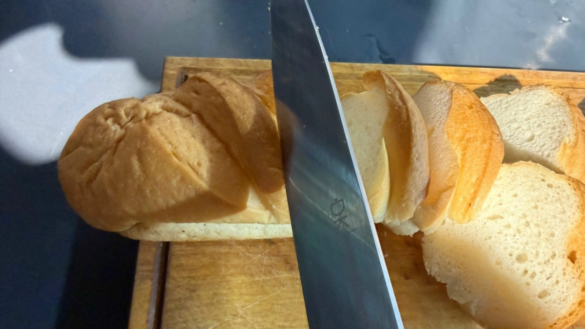 Вместо молока — этот продукт: гренки получаются нежнее и ароматнее, чем в ресторане