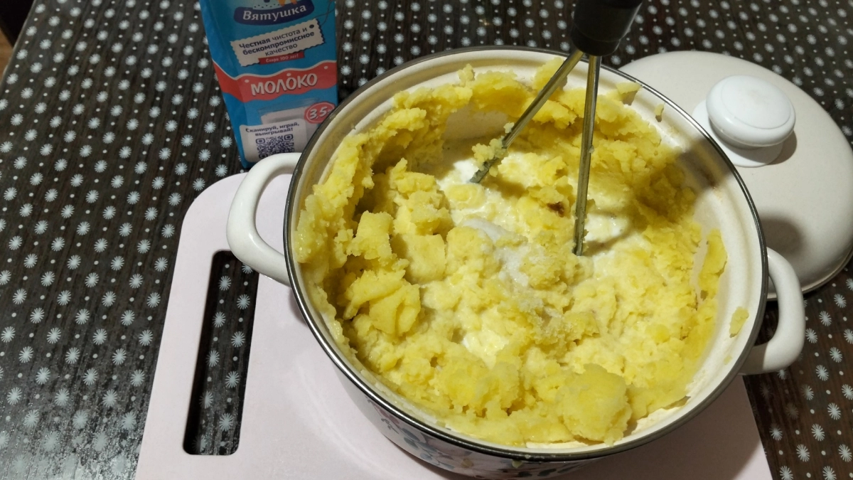 Почему пюре получается липким и резиновым как клей: ошибка, которую делает почти 90% хозяек