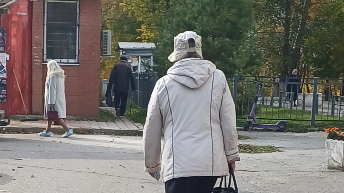 Мне 35, я зарабатываю в 10 раз больше бабушки, а денег нет. А у нее были. Вот 8 ее правил, над которыми я раньше смеялась