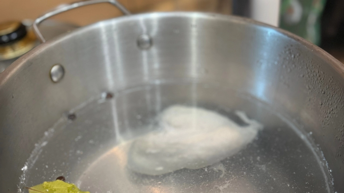 Нужно ли снимать пенку с бульона - запомните раз и навсегда