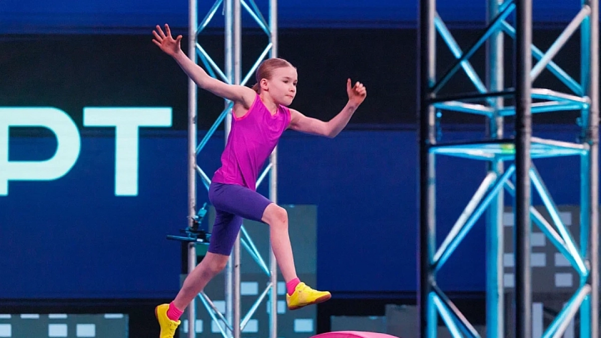 "Девочки тоже сильные": юная чепецкая спортсменка поборется за 2 млн рублей на проекте "Суперниндзя.Дети" (12+)