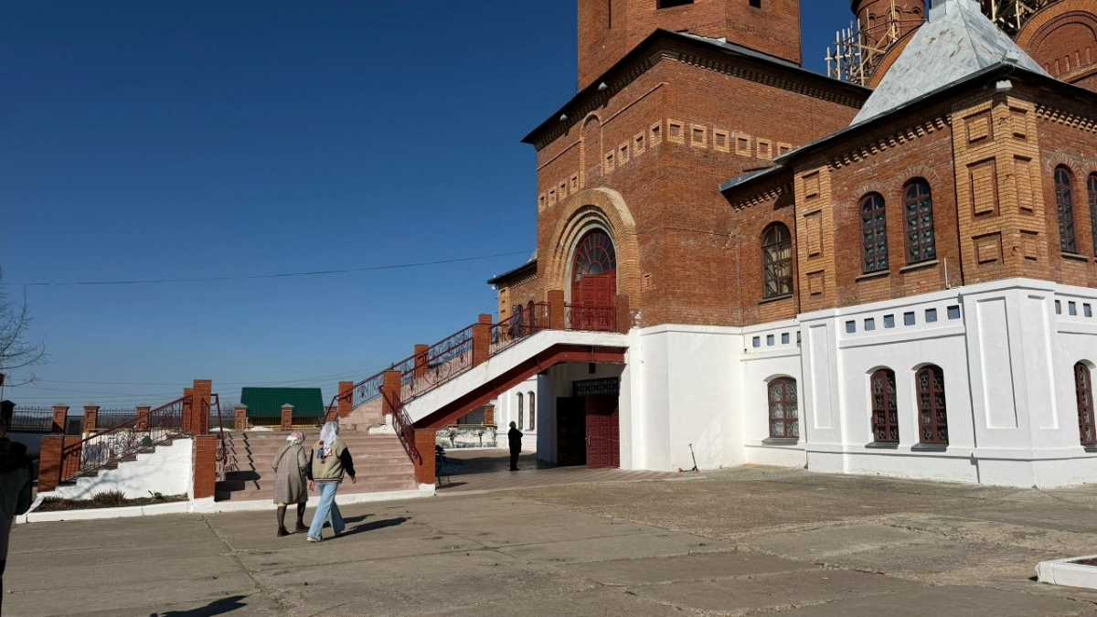 Тепло и облачно: какая погода ждет чепчан 16 апреля