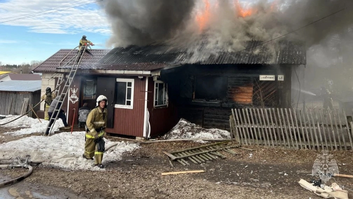 Обезображенное тело нашли во время пожара в Юрьянском районе