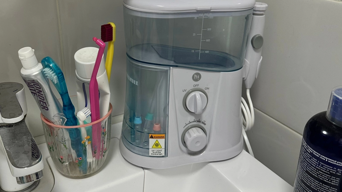 Нужно ли кипятить новую зубную щетку? Врач объяснила, почему советский стереотип пора забыть