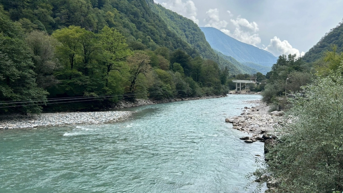 Не Гагры и не Пицунда: возрождающийся курорт на Черном море - такую Абхазию вы еще не видели