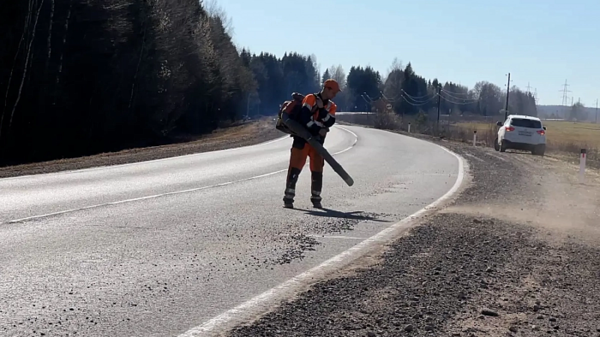 Обновление дорожной разметки стартовало на трех трассах Кировской области