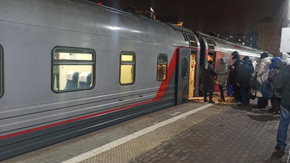 Новые правила в поездах РЖД выглядят современно, но именно из-за них привычная дорога начинает ощущаться совсем иначе