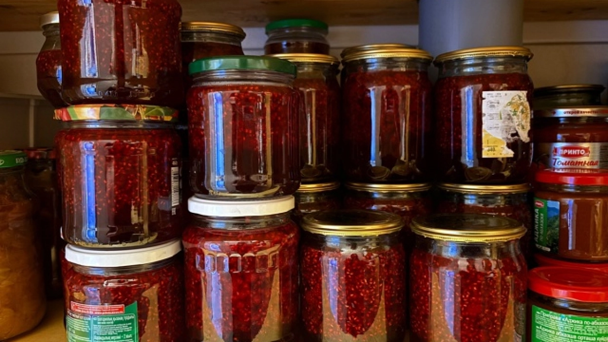 Спасаю жидкое варенье за 3 минуты: без крахмала, без мучного вкуса — начинка для пирожков как густой джем