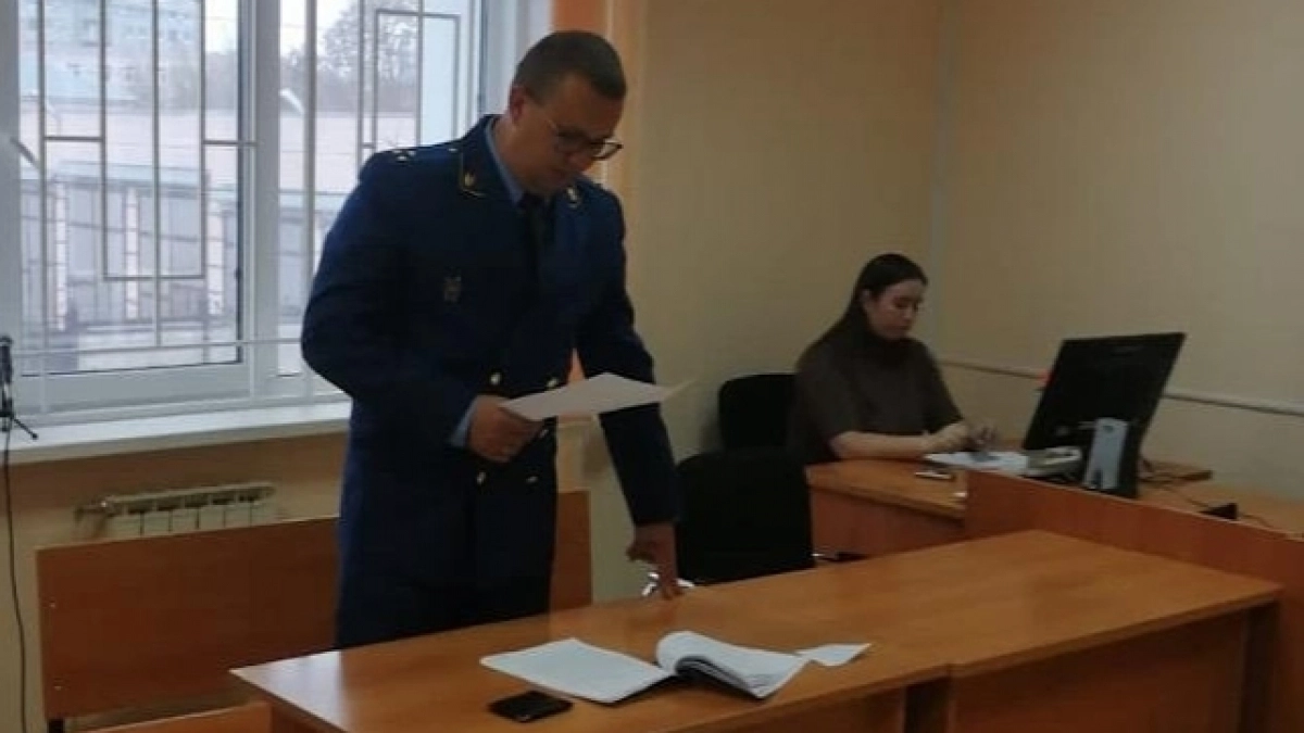 В Кирово-Чепецке мужчина показал подруге интимное видео с бывшей супругой