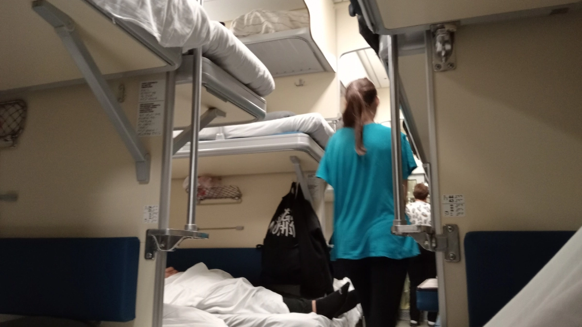 Как купить хорошие места в поезде на юг и еще знатно сэкономить: 7 рабочих советов на лето-2026