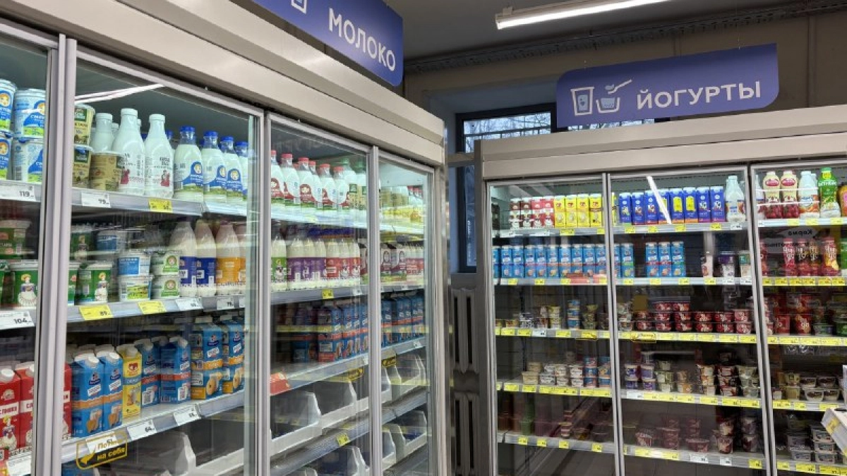 Коров не видно, а молоко есть: работник завода объяснил, как делают молочку без единого животного