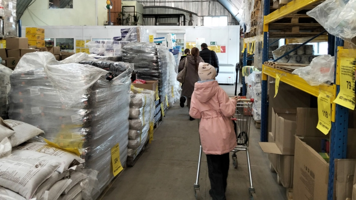 Что покупают продавцы в «Светофоре», а что обходят стороной: откровения сотрудницы, проработавшей 2 месяца