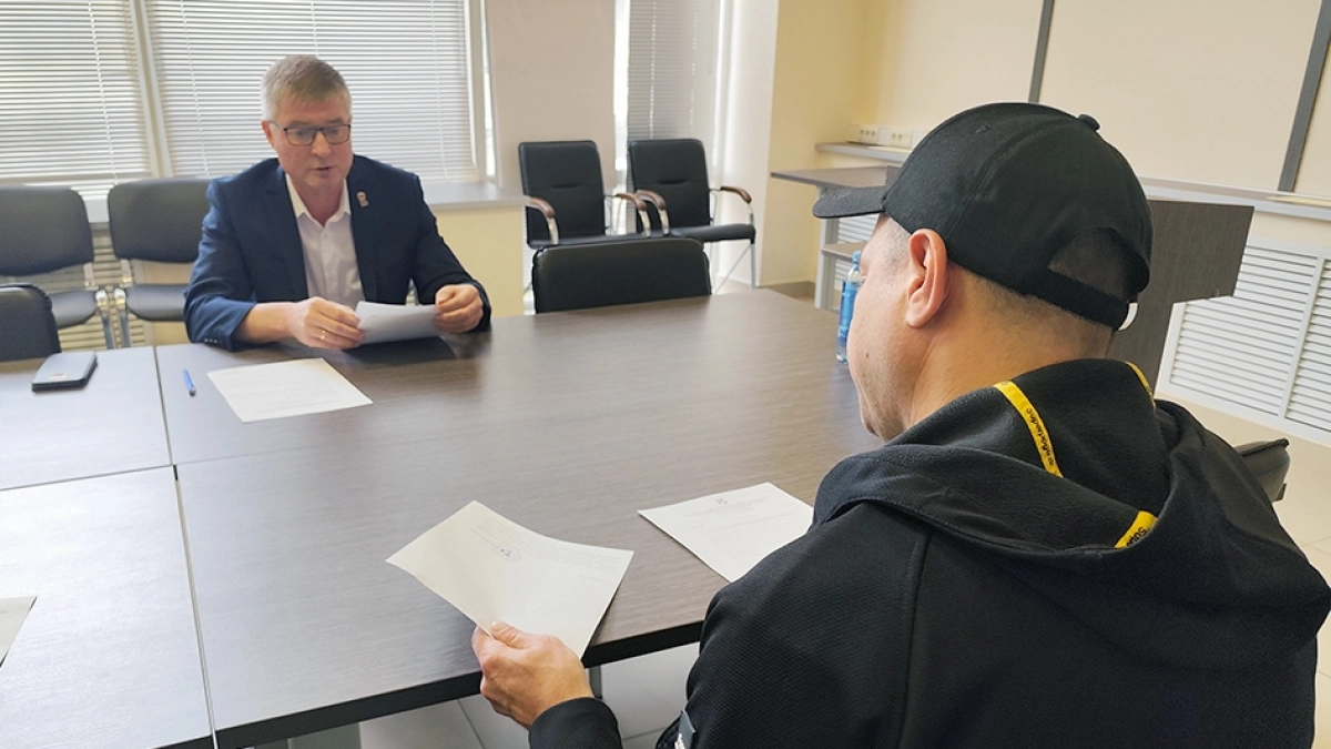 Глава администрации Кирово-Чепецка выслушал жителей на личном приеме