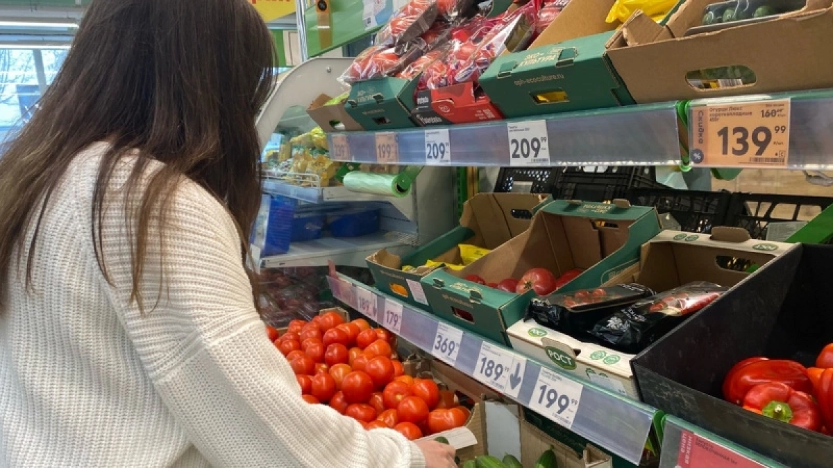 В России назвали самый подешевевший за месяц продукт
