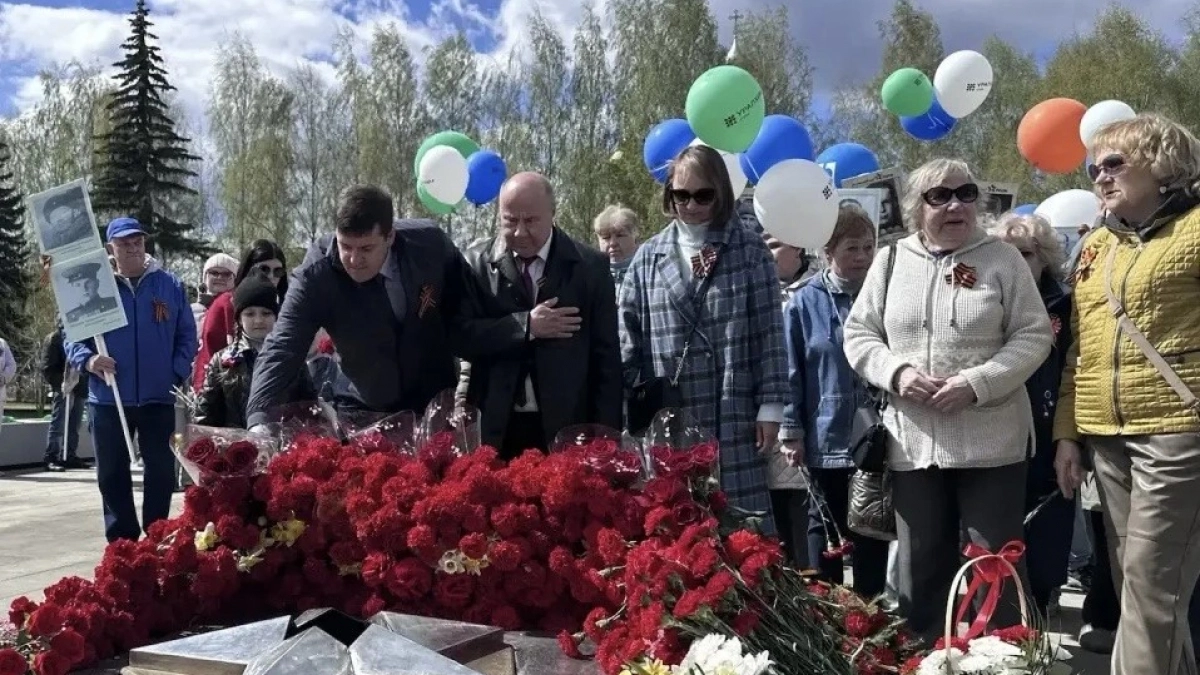 Сотрудники "Уралхима" присоединились к празднованию Дня Победы