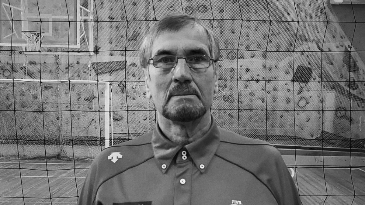 В Кирове умер тренер мужской волейбольной сборной ВятГУ Александр Любимов