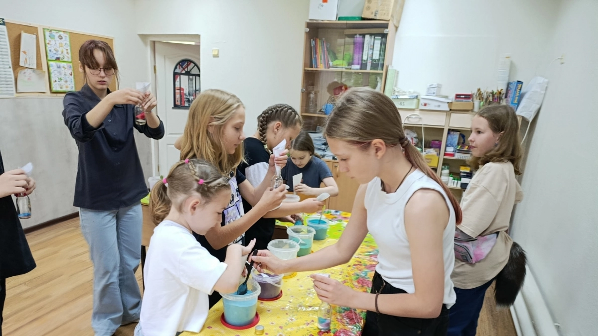 Сбалансированное питание, спорт, творчество и никаких гаджетов: чепецких школьников приглашают в клуб “Нескучное лето” 