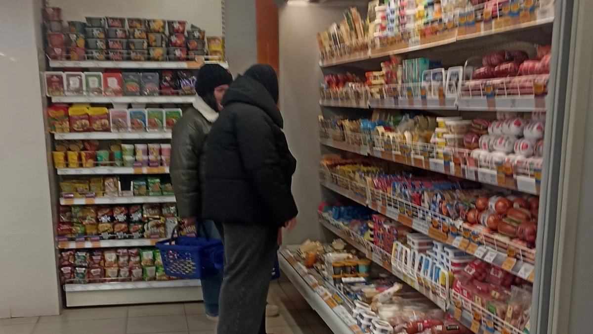 Забудьте про моду на ЗОЖ. Шеф с 10-летним стажем назвал 5 "здоровых" продуктов, за которые вы зря платите в супермаркете