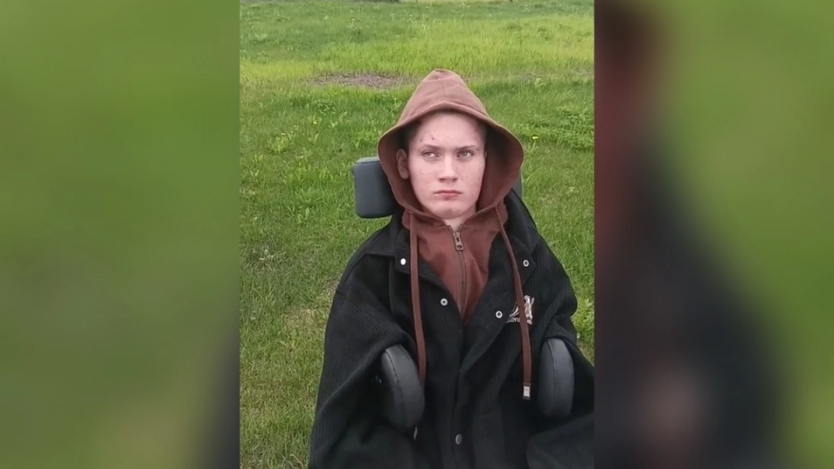 "Начал проявлять эмоции!": 14-летний чепчанин продолжает бороться за жизнь после укуса энцефалитного клеща