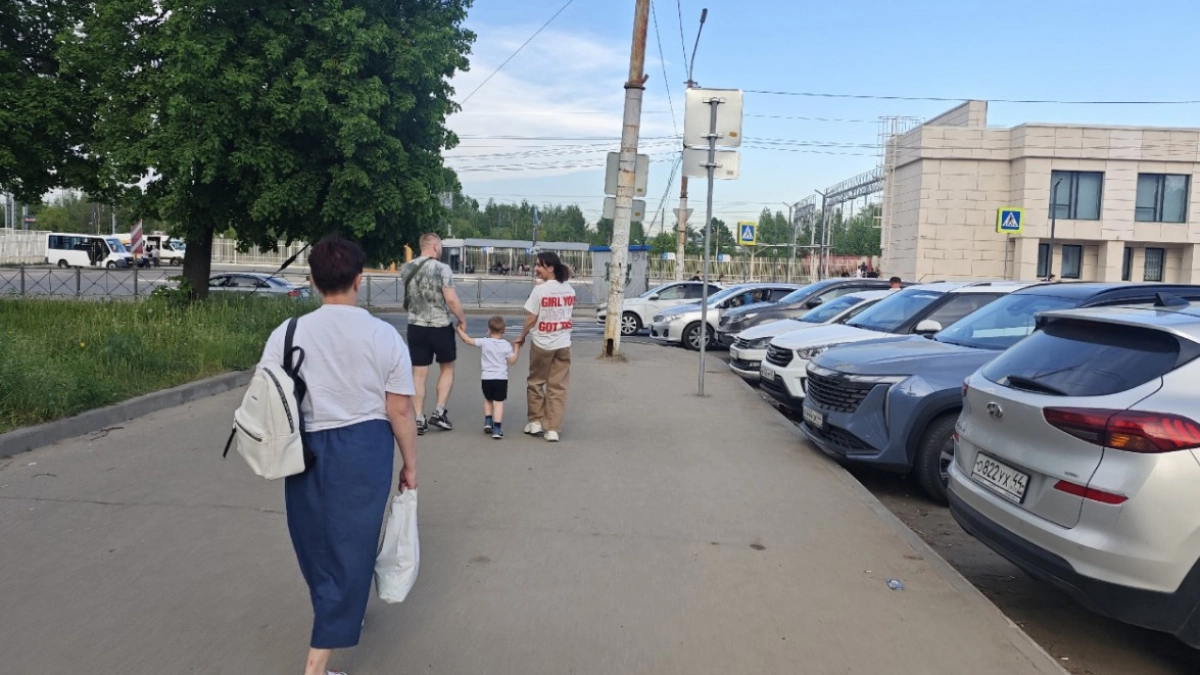 Не "спасибо" и не "благодарю": как правильно отвечать на похвалу и почему эти два слова - угроза. Мнение Бехтеревой